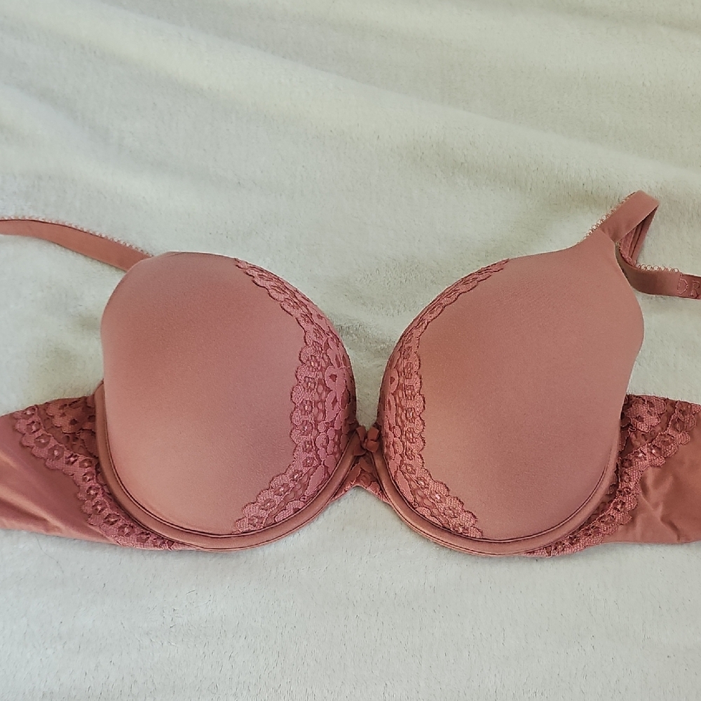 Victorias Secret Lace-Accented Body By Victoria Bra